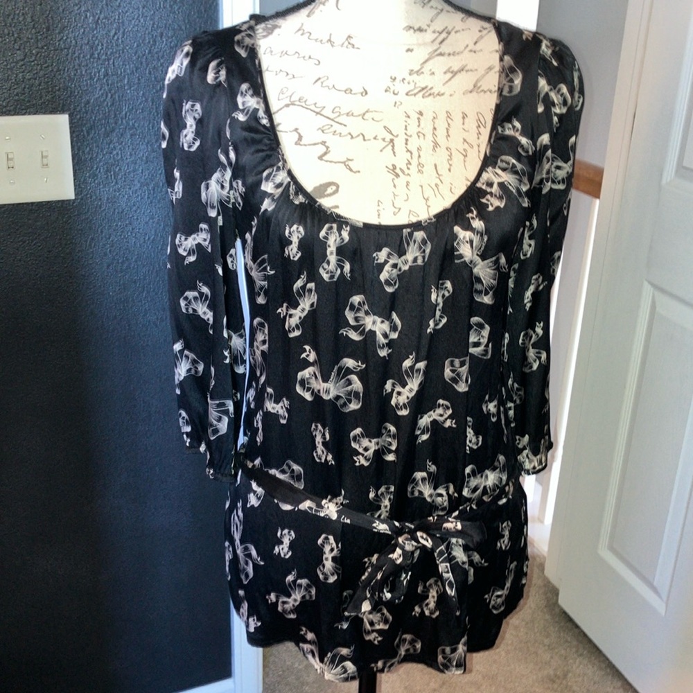 Bebe Blouse